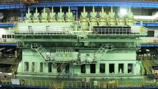 Large Wärtsilä X92 diesel marine propulsion engine assembly time-lapse