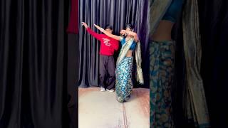 Ek num tujhi kamar | shaky shaky | dance cover | #shorts #ytshorts