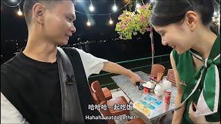 开车逛下龙湾：风景很美：餐厅吃饭：认识会说中文的：越南妹子