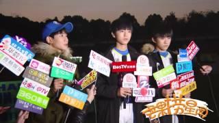 【TFBOYS 十年一顾杂货铺】[161205]芒果捞星闻：《少年时代》探班 TFBOYS默契满分 王源首度回应“天台拍戏”事件[720P]