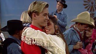 Zack Morris and Kelly Kapowski scenes