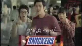 Emelianenko in South korean advertisment of Snikers