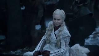 Game Of Thrones 8x01 - Daenerys Arrivals In Winterfell