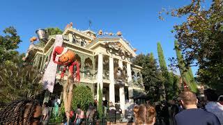 Haunted Mansion Halloween | Nightmare Before Christmas | Disneyland