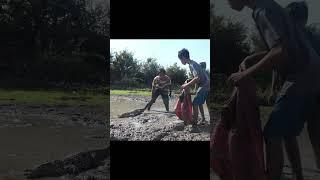 #Village Boy Catching Wild Crocodile 2