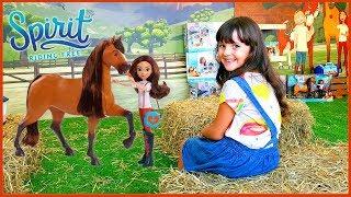 Alyssa nel mondo di Spirit Riding Free!  (alle Ponyadi)