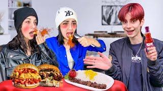 برای دوستام غذای تند درست کردم️PRANK