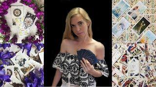 HOW TO CHOOSE A TAROT DECK RIGHT FOR YOU || Scarlet Ravenswood