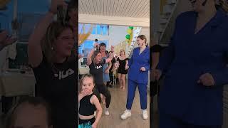 Попробуйте не улыбнуться! #ведущаятюмень #конкурс на юбилее #ведущая #Тюмень