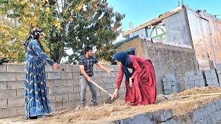 Elham's cooperation with Captain Ismail's family and labor in the village