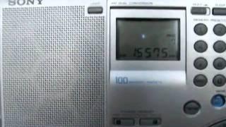 Sony ICF-SW7600GR vs Degen DE1103  15575mgz