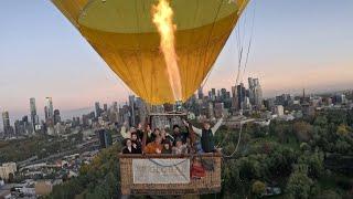 Hot air balloon ride over Melbourne city