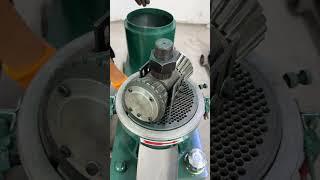 "Inclined Roller Feed Pellet Machine: Boost Efficiency & Production"
