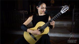 Anabel Montesinos playing a classical guitar by Santiago de Cecilia @Festival Sor 2020