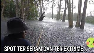 MANCING DISINI JANGAN SEKALI - SEKALI CUCI TANGAN ATAU NYEBUR.. ..