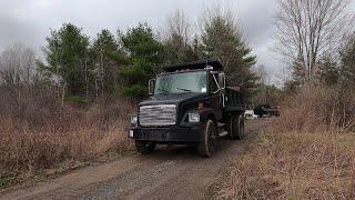 Buying and fixing a dump truck: 96 Freightliner FL70 w/ 8.3 cummins