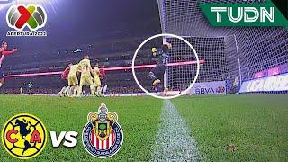 ¡ULTRA ATAJADÓN! Ochoa la saca en la línea | América 2-0 Chivas | Liga Mx Apertura 22 -J15 | TUDN