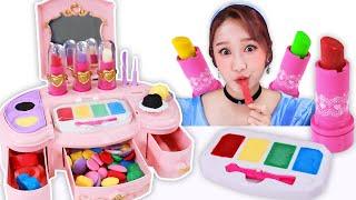 Cinderella Edible Cosmetic 신데렐라 먹는 화장품 Mukbang JiniYum 지니얌 먹방