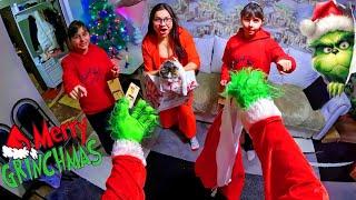 GRINCH RETURNS. ANGRY WOMAN AND TWIN DAUGHTERS PLAN A CRAZY PRANK (Christmas Funny POV) #viralvideo