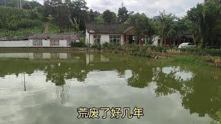 夫妻回村创业，投入100多万建农家乐，现在5千都没人要