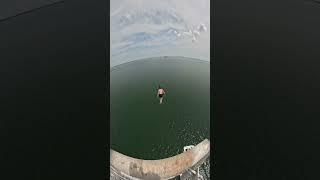 JUMPING A 90 FOOT TOWER IN MIDDLE OF OCEAN