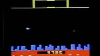 Defender (Atari 2600) (How To Beat Home Video Games 1)