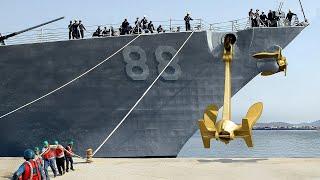 The Extreme Process of Mooring US Navy’s Largest Ships