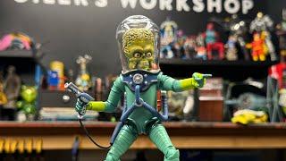 Unboxing & Review | Mars Attacks Alien Figure by Super7