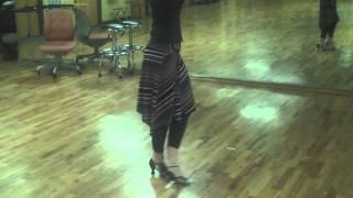 Argentine Tango Turns