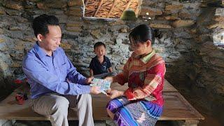 Tieu Quy and Mia's joy when kind man came to give them a surprise gift from a kind man from America