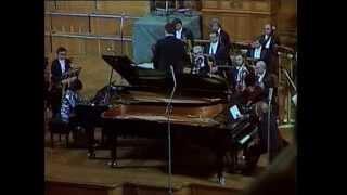 MOZART Concerto for Two Pianos in E flat major K365 EMIL & ELENA GILELS