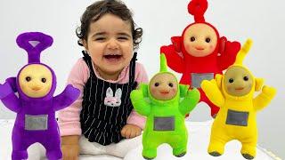 Defne played with the Teletubbies   Defne ने Teletubbies के साथ खेला