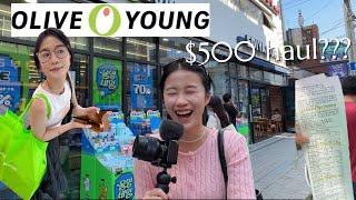 SHOPPING in OLIVE YOUNG KOREA  big sale at oliveyoung! summer makeup+skincare haul跟著路人買  韓國歐膩好會買