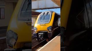 Cross country class 220 whining into Dawlish Station on the Paignton to Manchester Piccadilly 220012