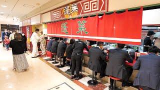 広島）凄まじい爆食いアニキ達が殺到する鬼盛り焼めし町中華に密着！丨Egg Fried Rice - Wok Skills In Japan