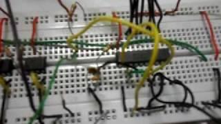 ADC0804 - SIMPLE CIRCUIT