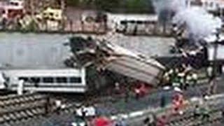 SPAIN TRAIN CRASH: High Speed Train Derails Killing 45 - Accidente Train en Espana