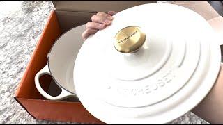 Le Creuset 5.5 Qt Dutch Oven Unboxing (White/Gold)