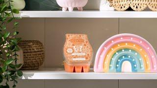 Scent and warmer of the month of April unboxing #scentsy #scentsywarmer