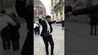 Danse Algérienne sur Paris #algeroise #dzpower #dzair