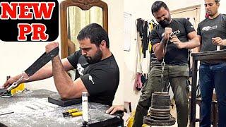 How strong is Armwrestling Newz? Armwrestling backpressure lifts PR