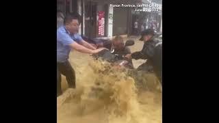 Heavy downpour unleashes severe flood in Hunan, China