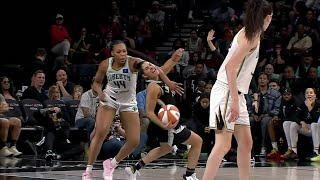  Kelsey Plum WRANGLED, NO FOUL Has Becky Hammon FURIOUS After Watching Replay | WNBA Las Vegas Aces