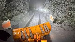 ️Winter service in the mountains ️Snow removal Unimog U400 #asmr