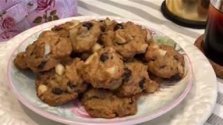 Macadamia Nut Chocolate Chip Cookies 夏果巧克力粒饼干