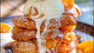 HOW TO MAKE DEEP FRIED PEACH COBBLER!! | QUICK DESSERT!