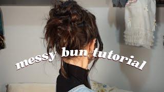 Perfectly Messy Bun Tutorial 