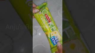 Britannia Cake Pineapple Flavour ₹10 l #britannia #cake #review #shorts #shortsfeed