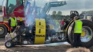 Tractor pulling "HERBIE" | R-2800 Double Wasp 18-cylinder radial engine | Start-Up and Pull [4K]