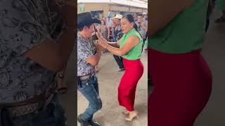 El último rodeo es bailado cada domingo por Ana y Gonzalo #dance #foryou #youtubeshortsvideo